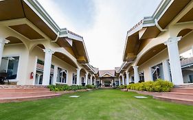 71% Diving Resort